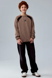 Polerón Niño Con Corte Cafe