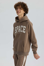 Polerón Niño Con Bordado Parche Cafe