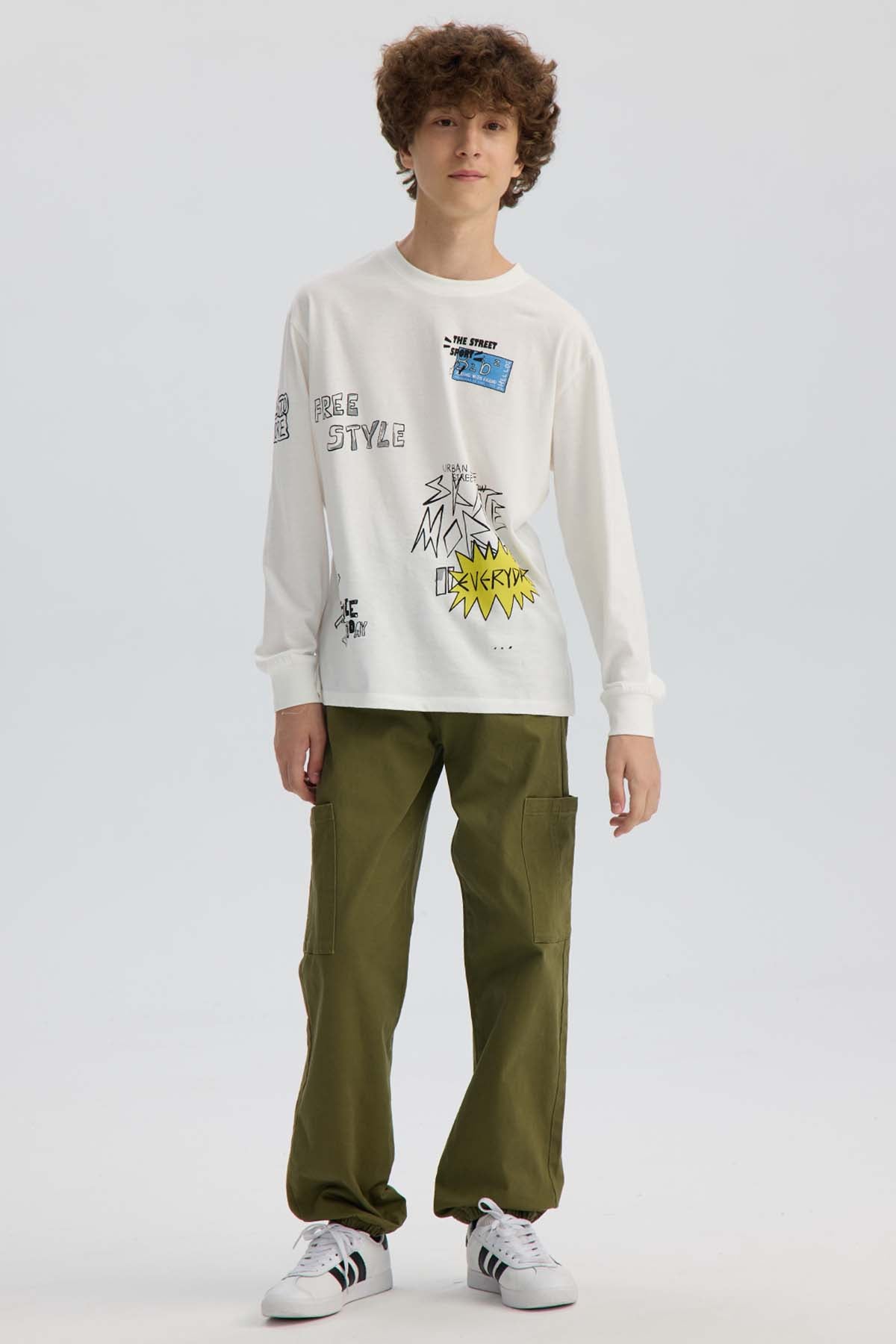 Pantalón Niño Jogger Cargo Verde Militar