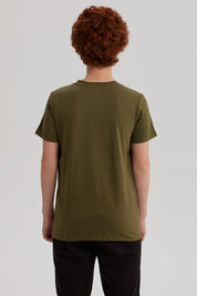 Polera Niño Básica Estampada Verde Militar