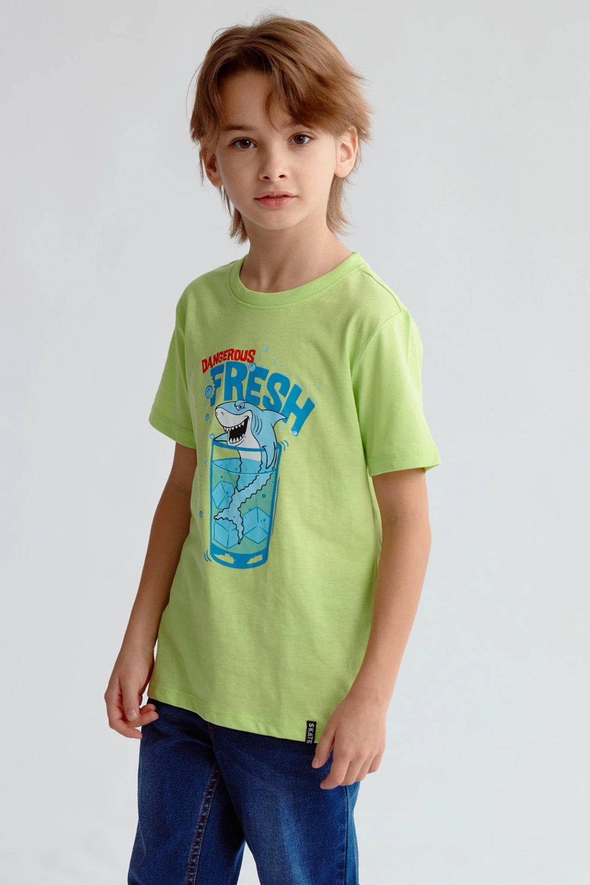 Polera Niño Básica Estampada Verde