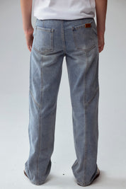 Jeans Niño Calce Recto Cortes Azul