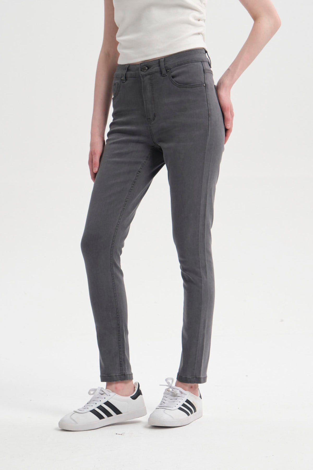 Jeans Mujer Super Skinny Estela Gris