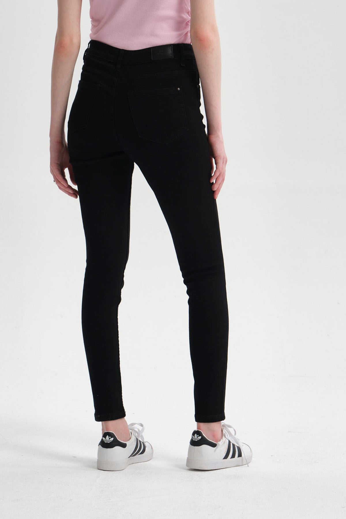 Jeans Mujer Super Skinny Emilia Negro