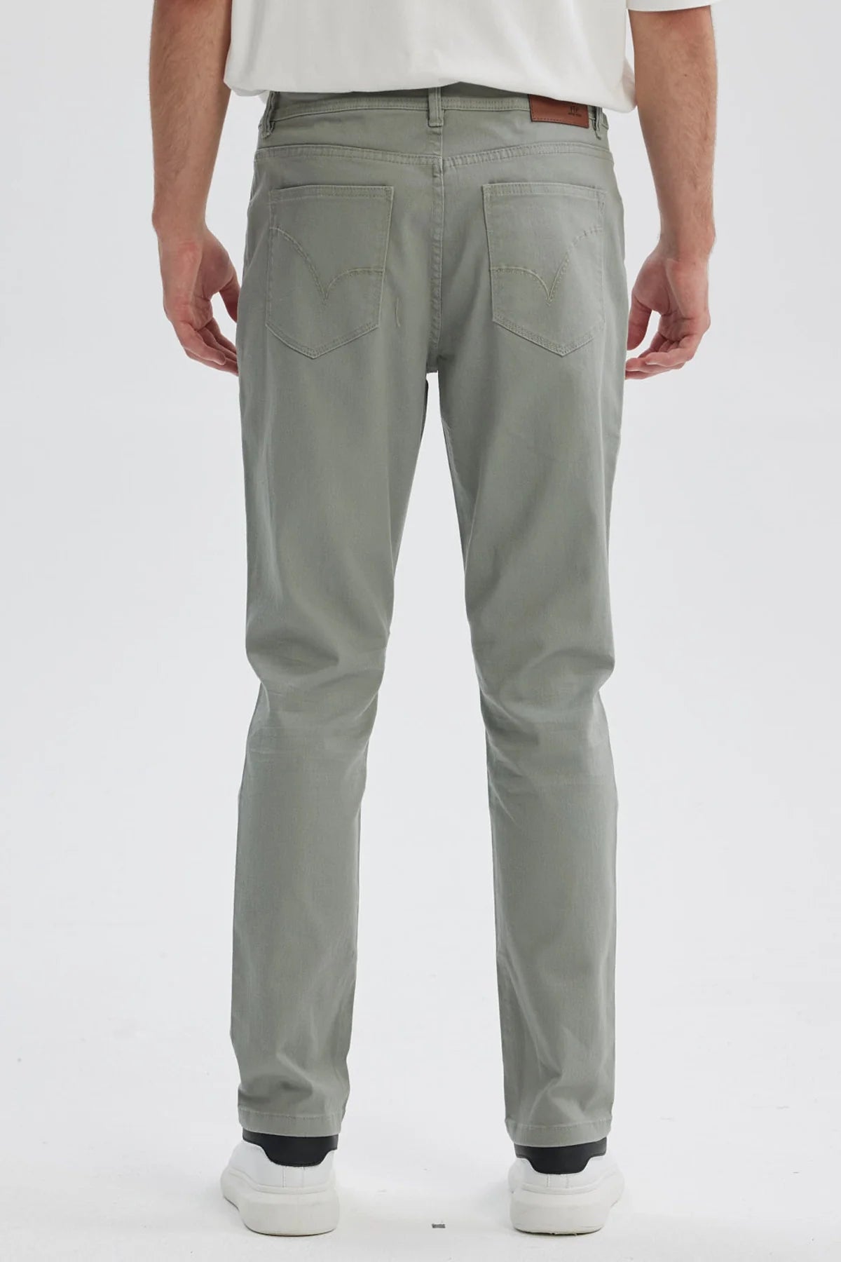 Jeans Hombre Slim Color Verde