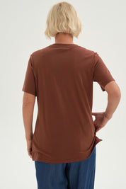 Polera Mujer Print Posicional Café