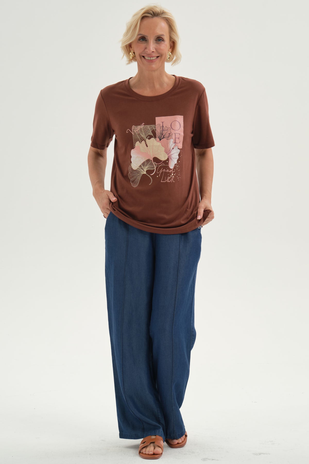 Polera Mujer Print Posicional Café