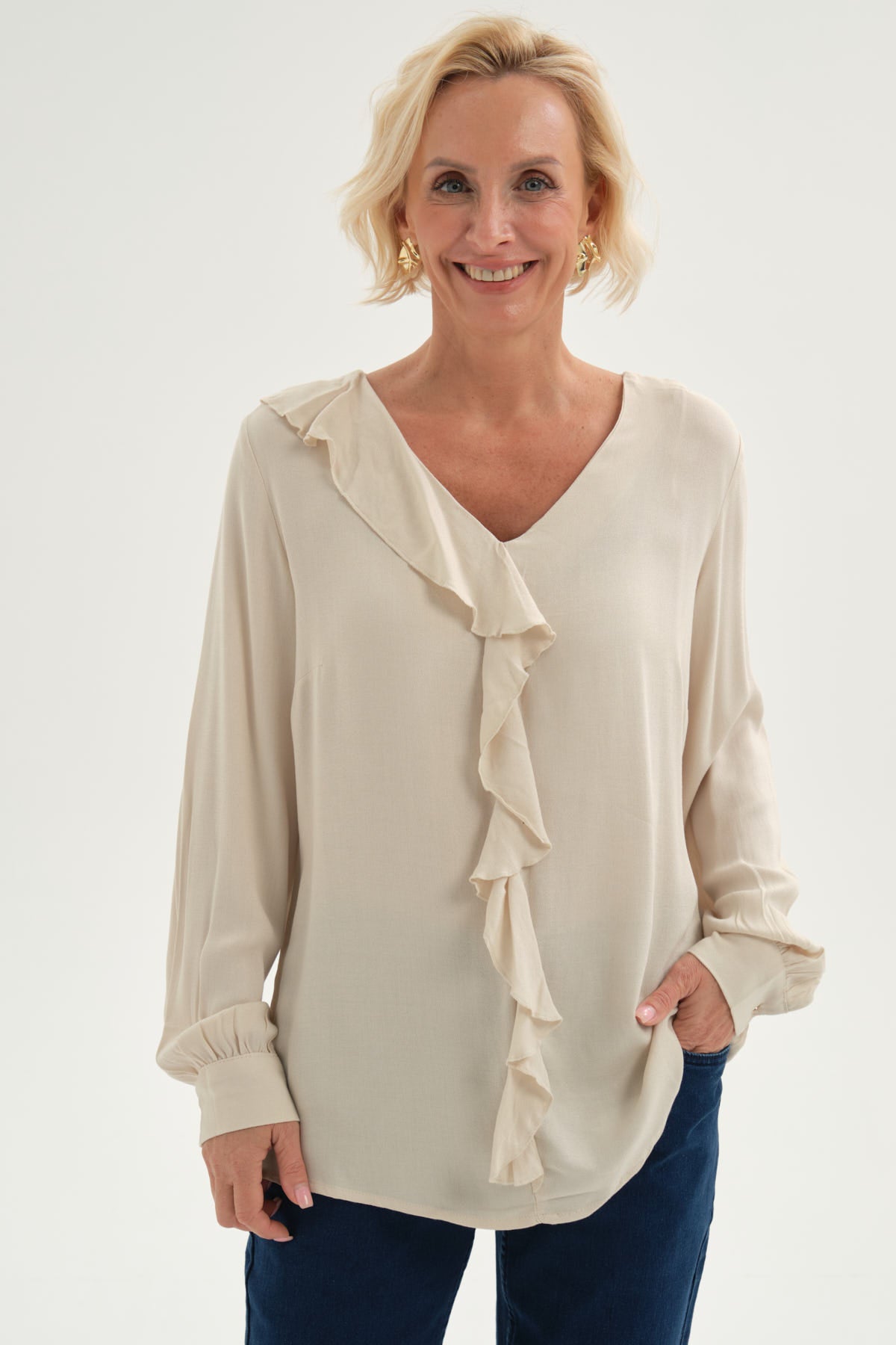 Blusa Mujer Con Tachas Beige