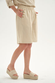Bermuda Mujer Pretina Elasticada Beige