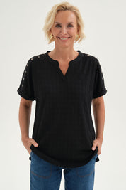 Polera Mujer Tachitas Negro