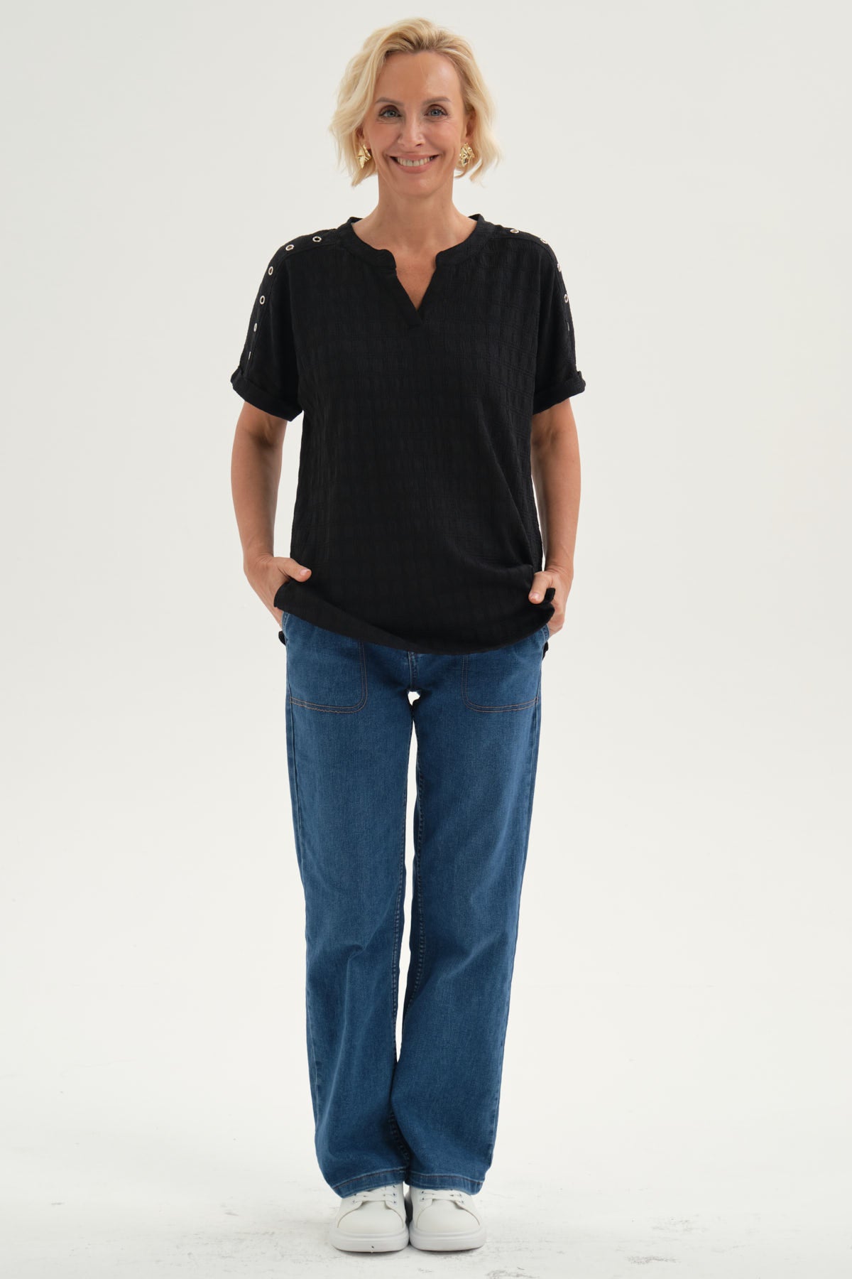 Polera Mujer Tachitas Negro