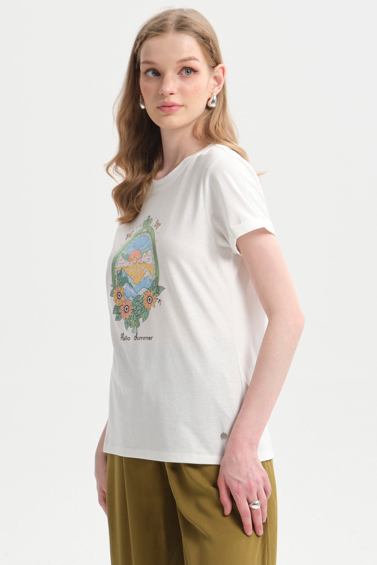 Polera Mujer Gráfica Roll Up Crudo