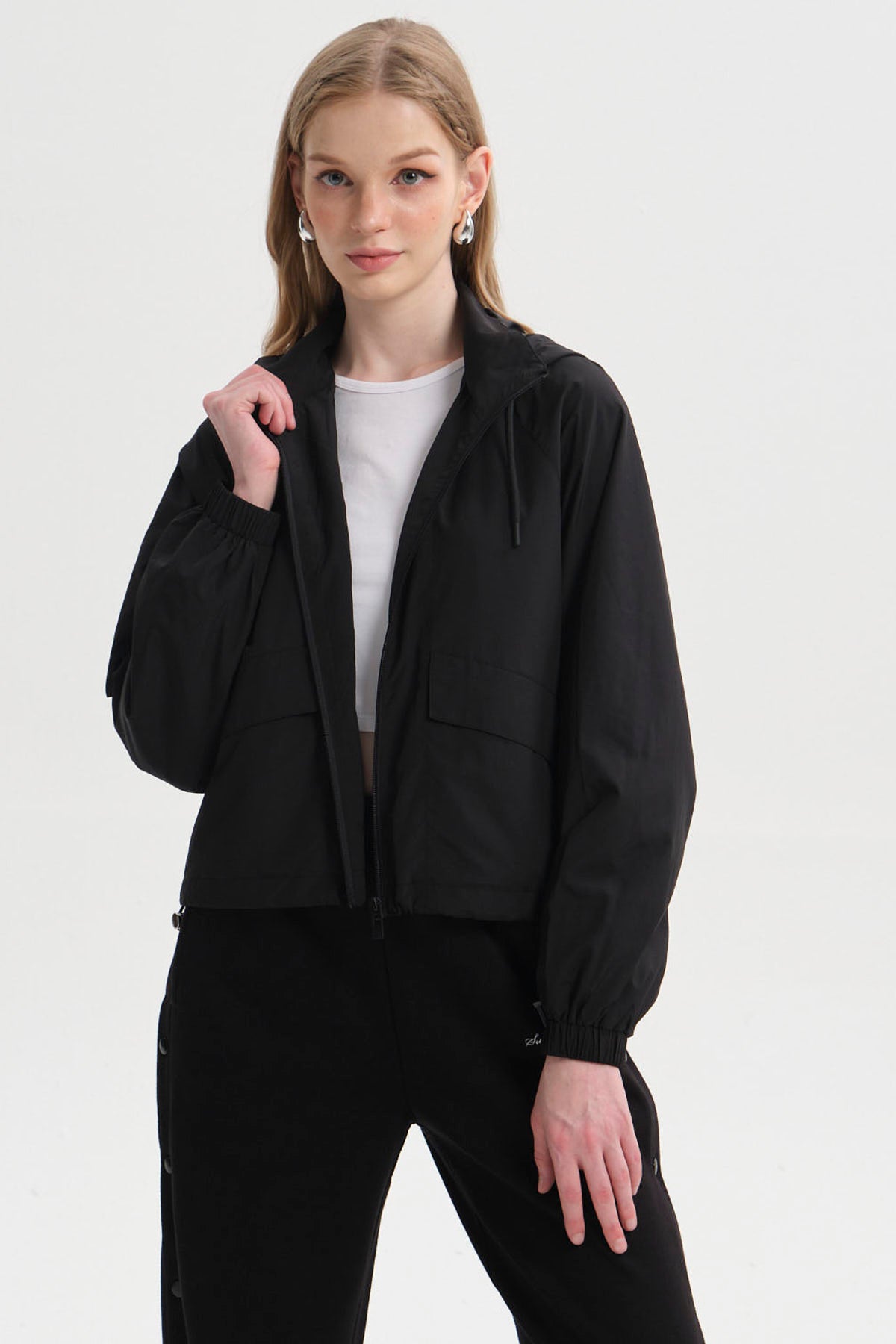 Chaqueta Mujer Cortaviento Negro