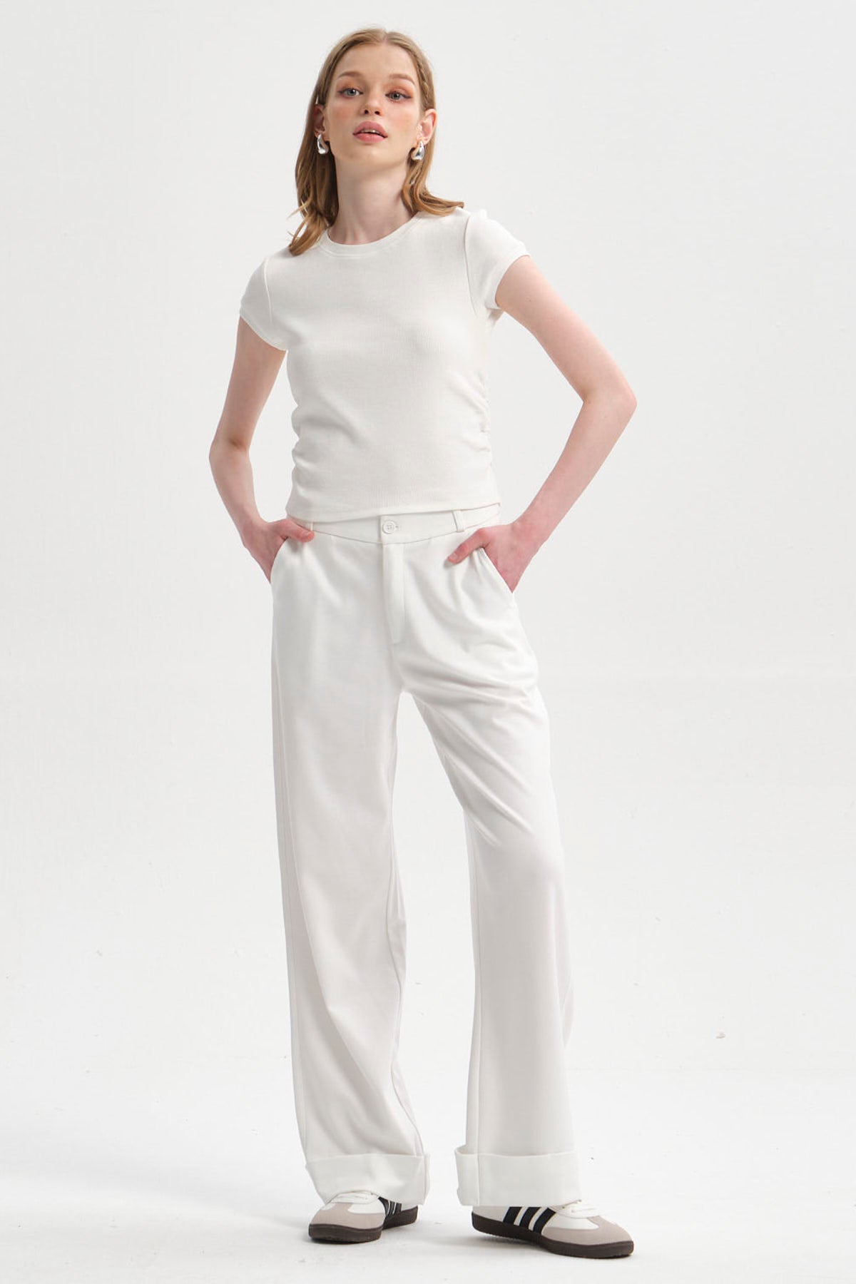 Pantalón Mujer Basta Doblada Crudo