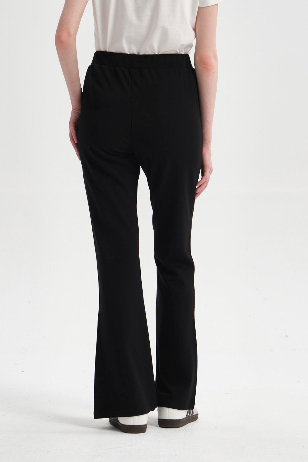 Pantalón Mujer Flare Negro