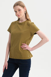 Polera Mujer Lisa Verde Olivo