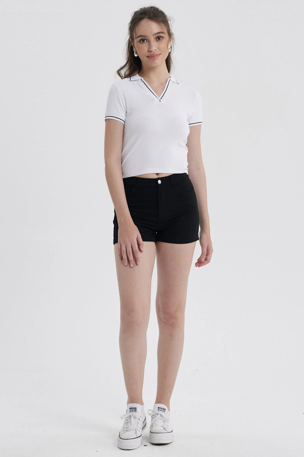Short Mujer Gabardina Color Negro