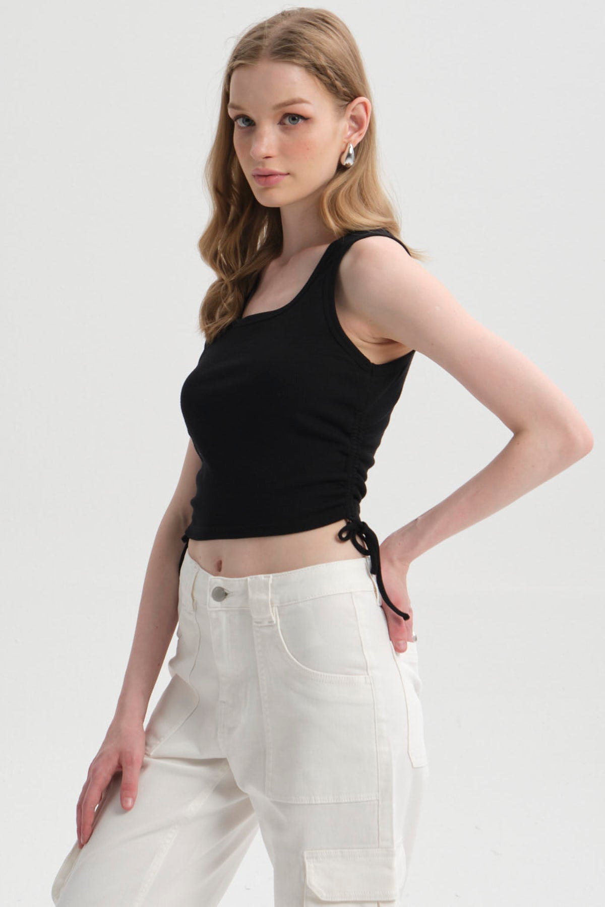 Polera Mujer Recogido Costado Negro