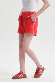 Short Mujer Raya Costado Rojo