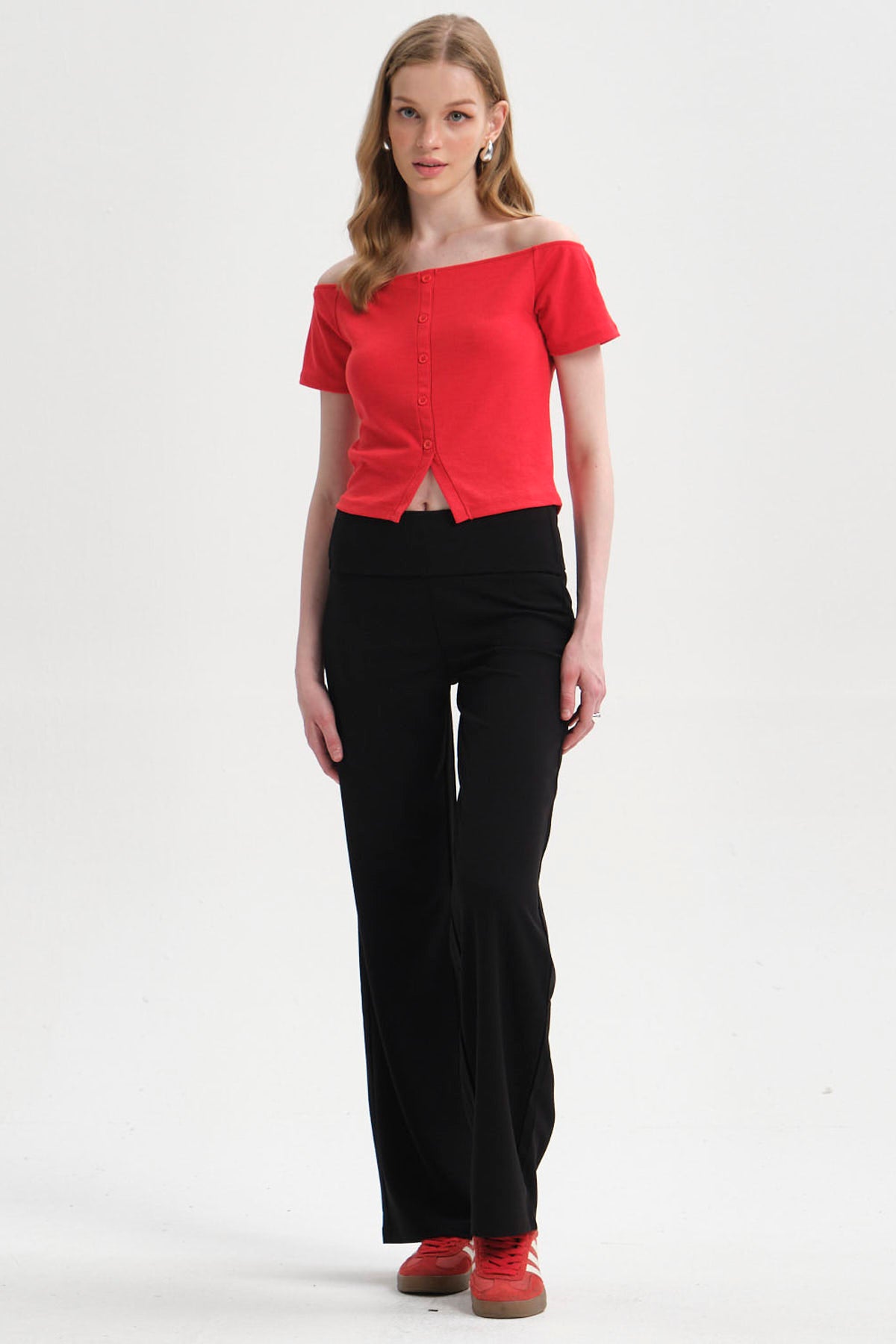 Polera Mujer Bardot Botones Rojo