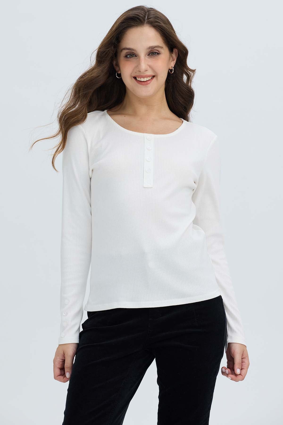 Polera Mujer Botón Rib lisa Crudo