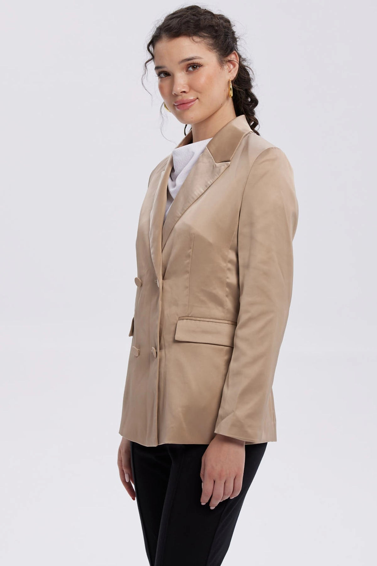 Blazer Mujer Largo Satinado Beige