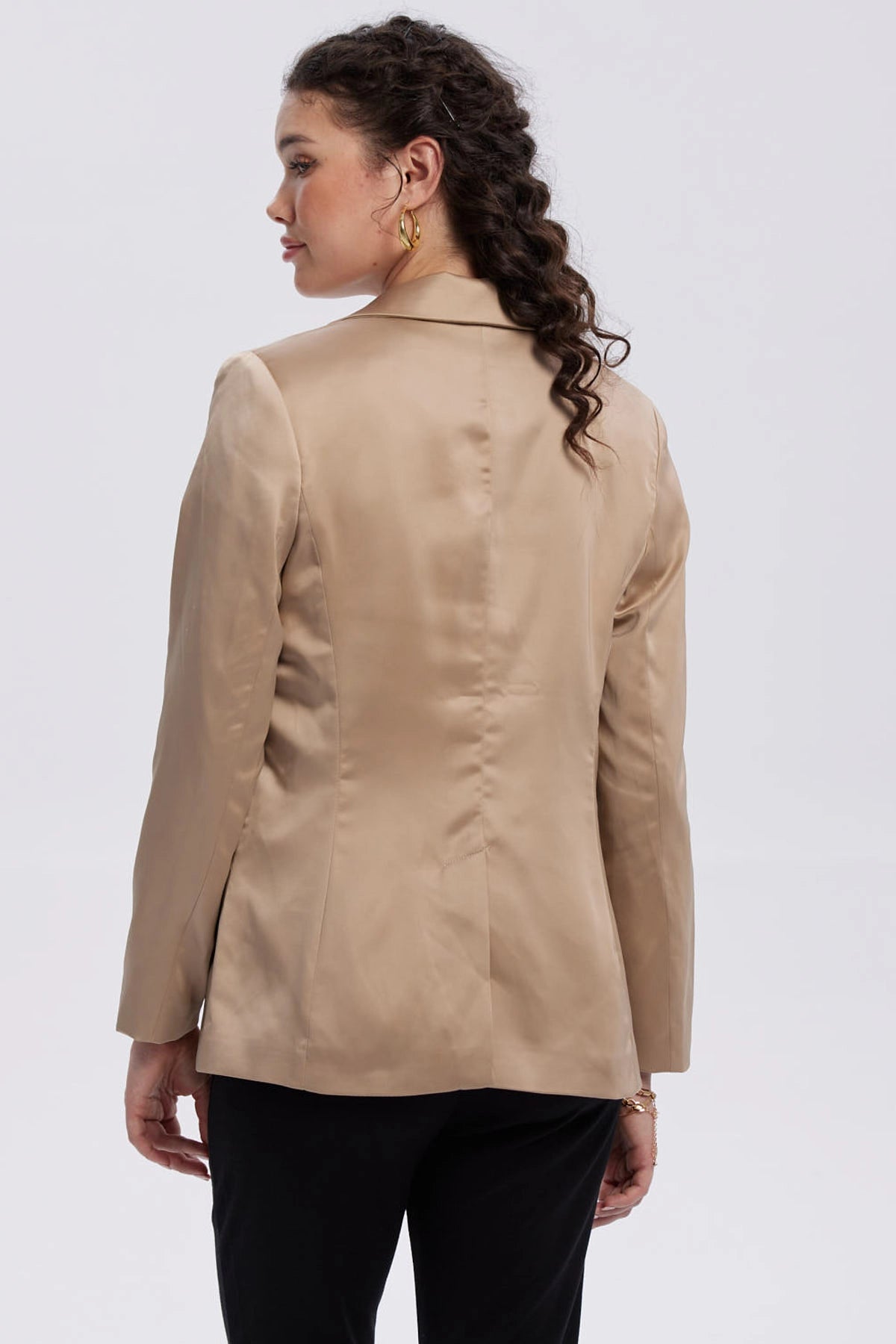 Blazer Mujer Largo Satinado Beige