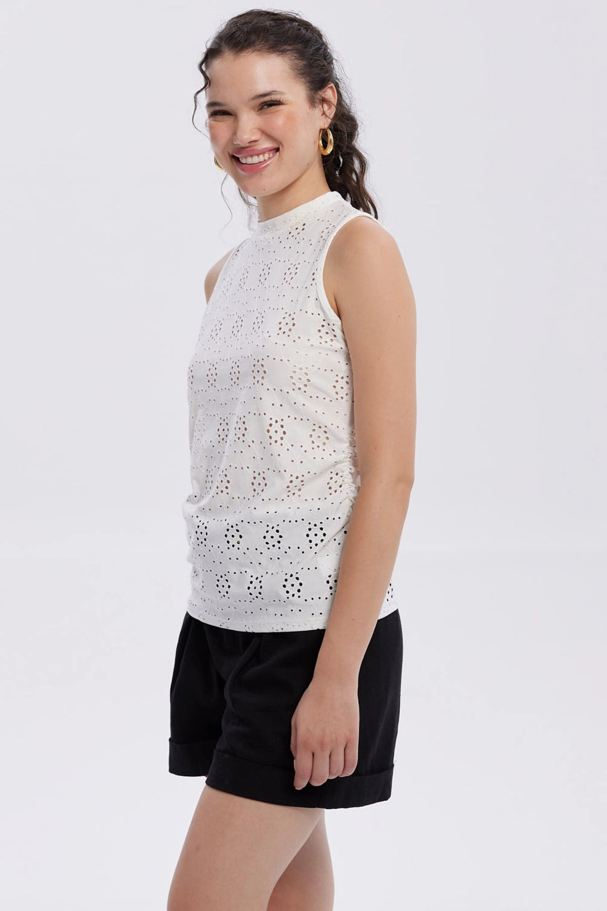 Polera Mujer Broderie Recogido Crudo