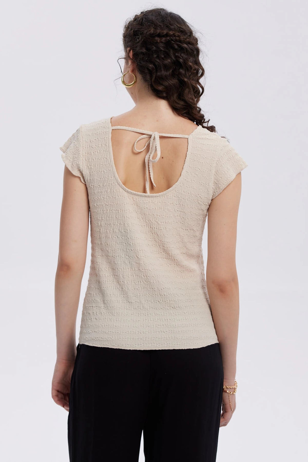 Polera Mujer Espalda Escote Cuadrado Arena
