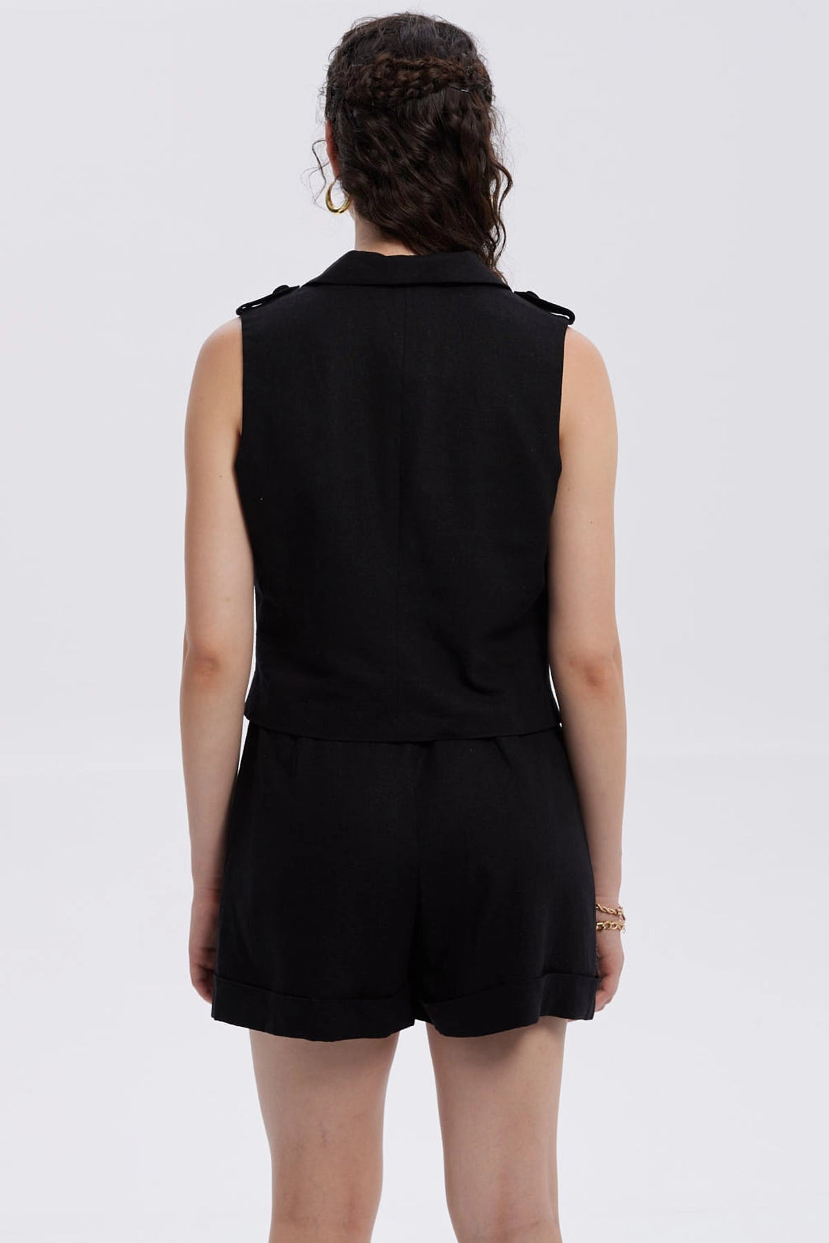 Blazer Mujer Lino Crop 1 Bolsillo Negro