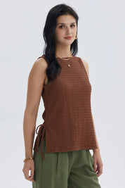 Polera Mujer Textura Abertura Café Oscuro