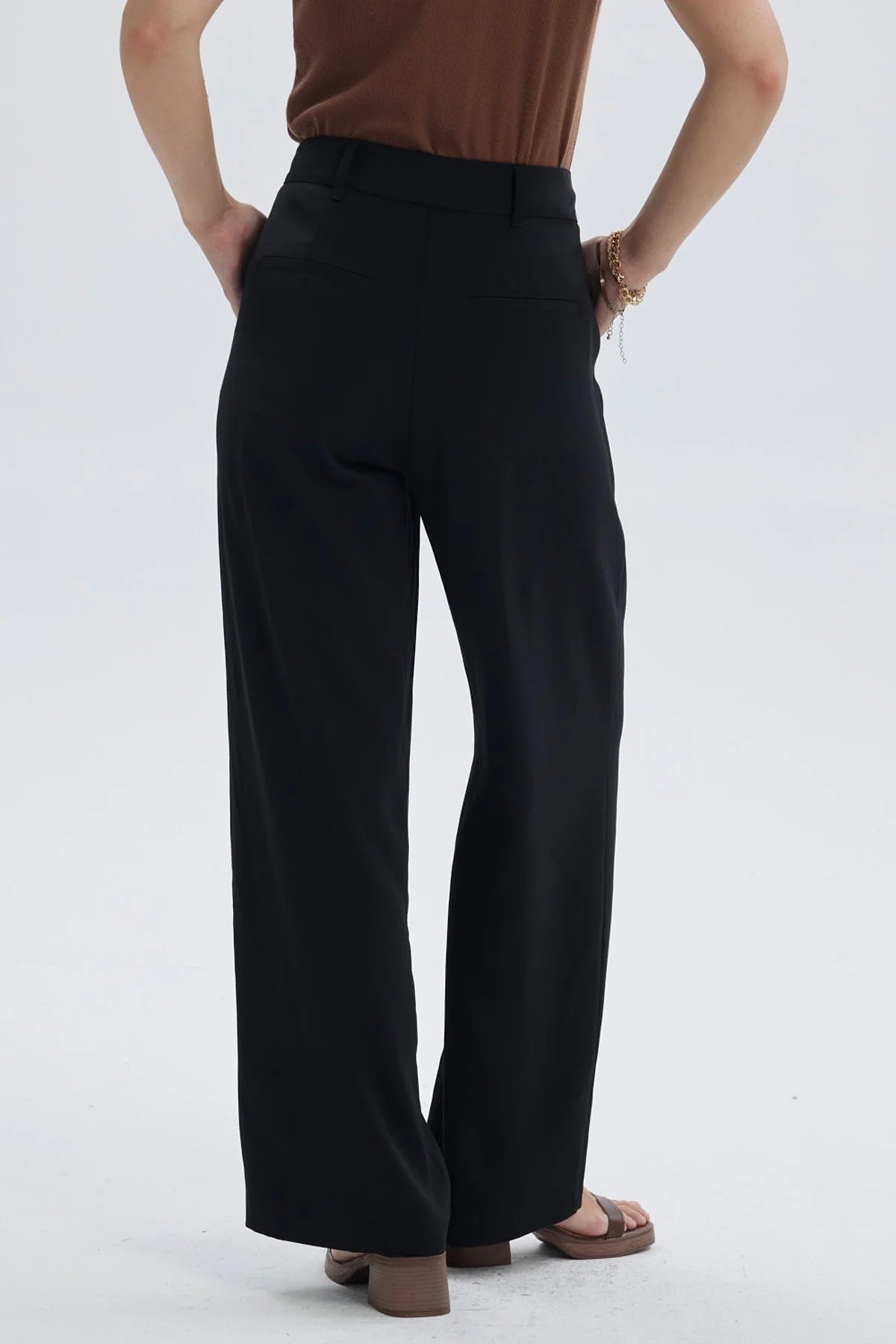 Pantalón Mujer Sastrero Con Pinzas Negro