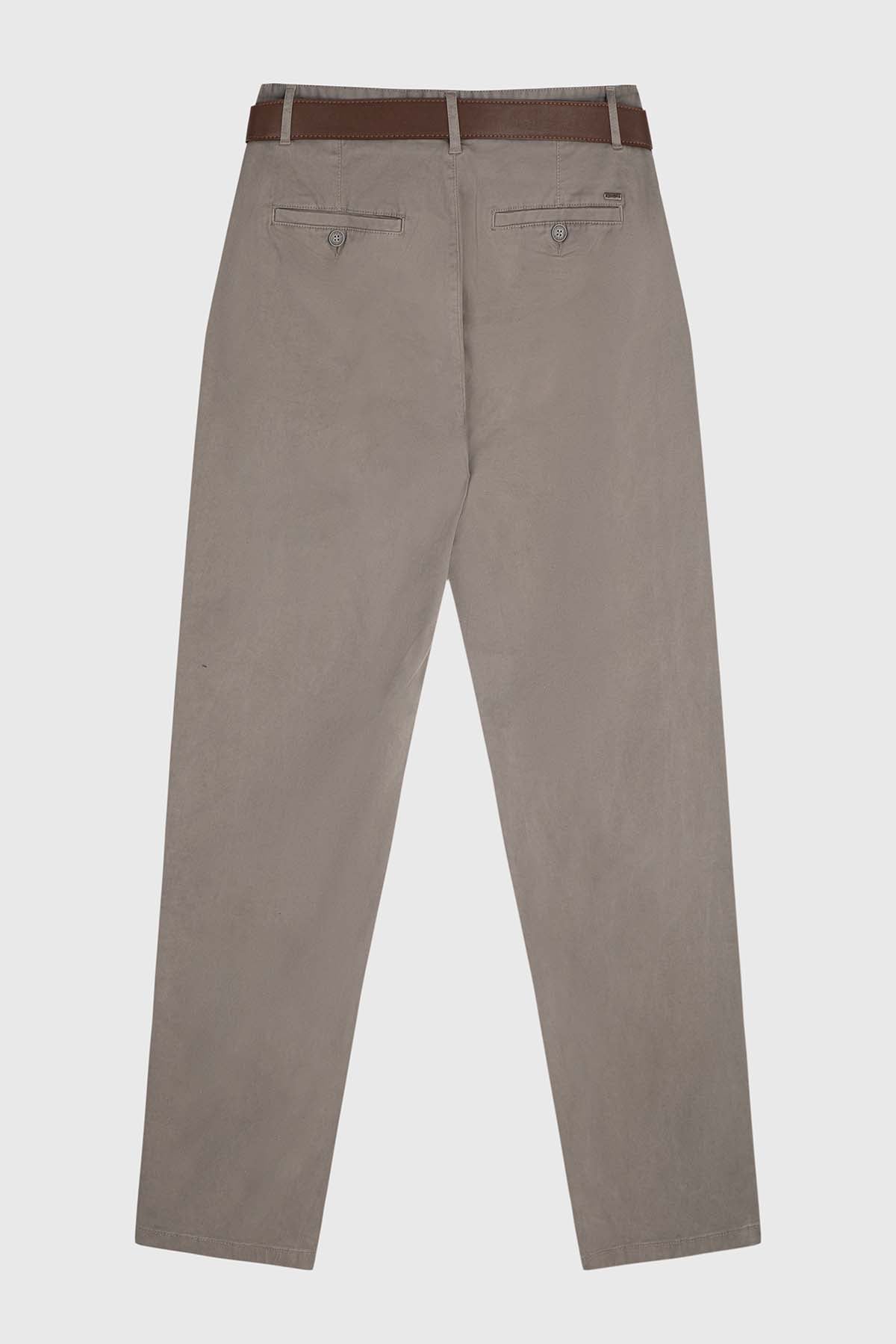 Pantalón Hombre Chino Cinturón Gris