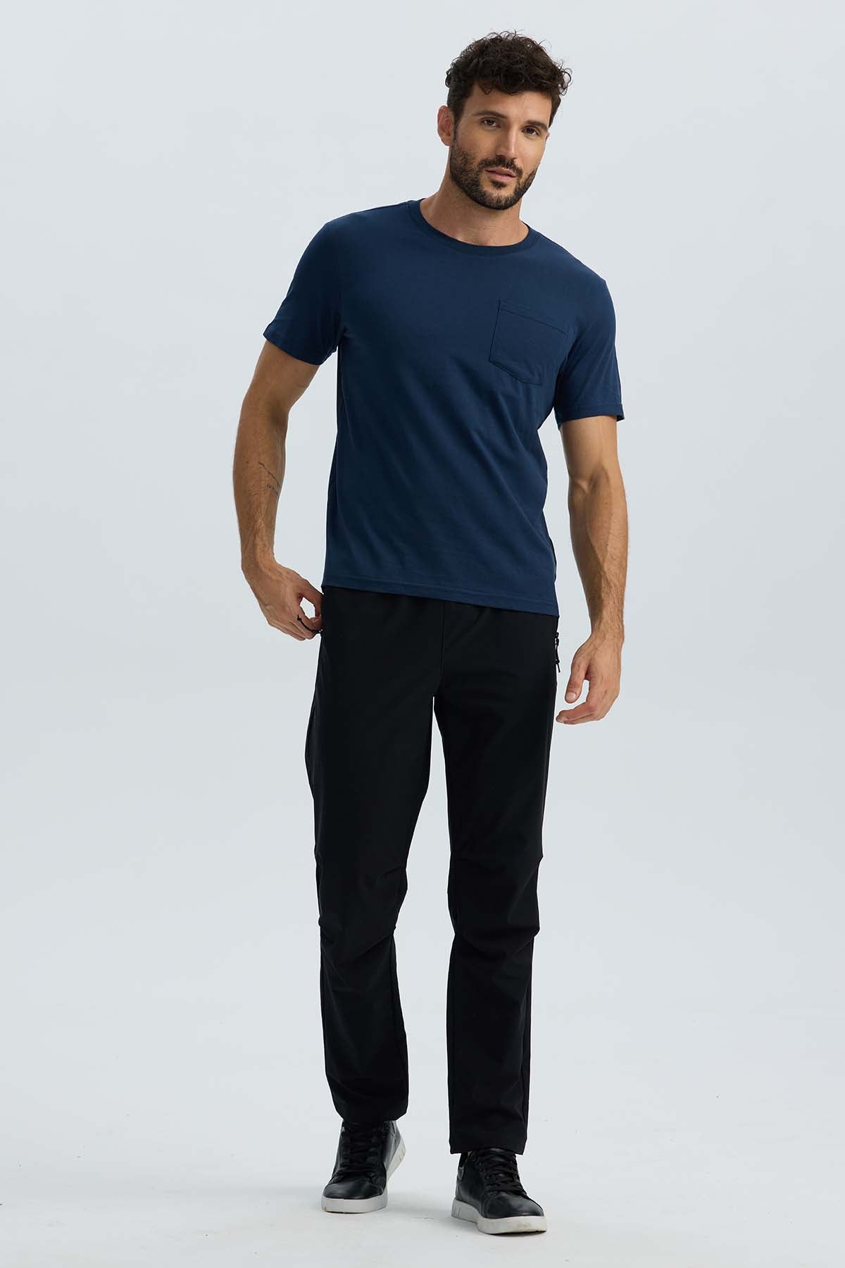 Polera Hombre Básica Con Bolsillo Azul Marino