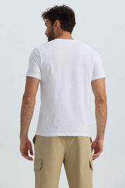 Polera Hombre Básica Con Bolsillo Blanco