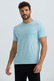 Polera Hombre Básica Con Bolsillo Celeste
