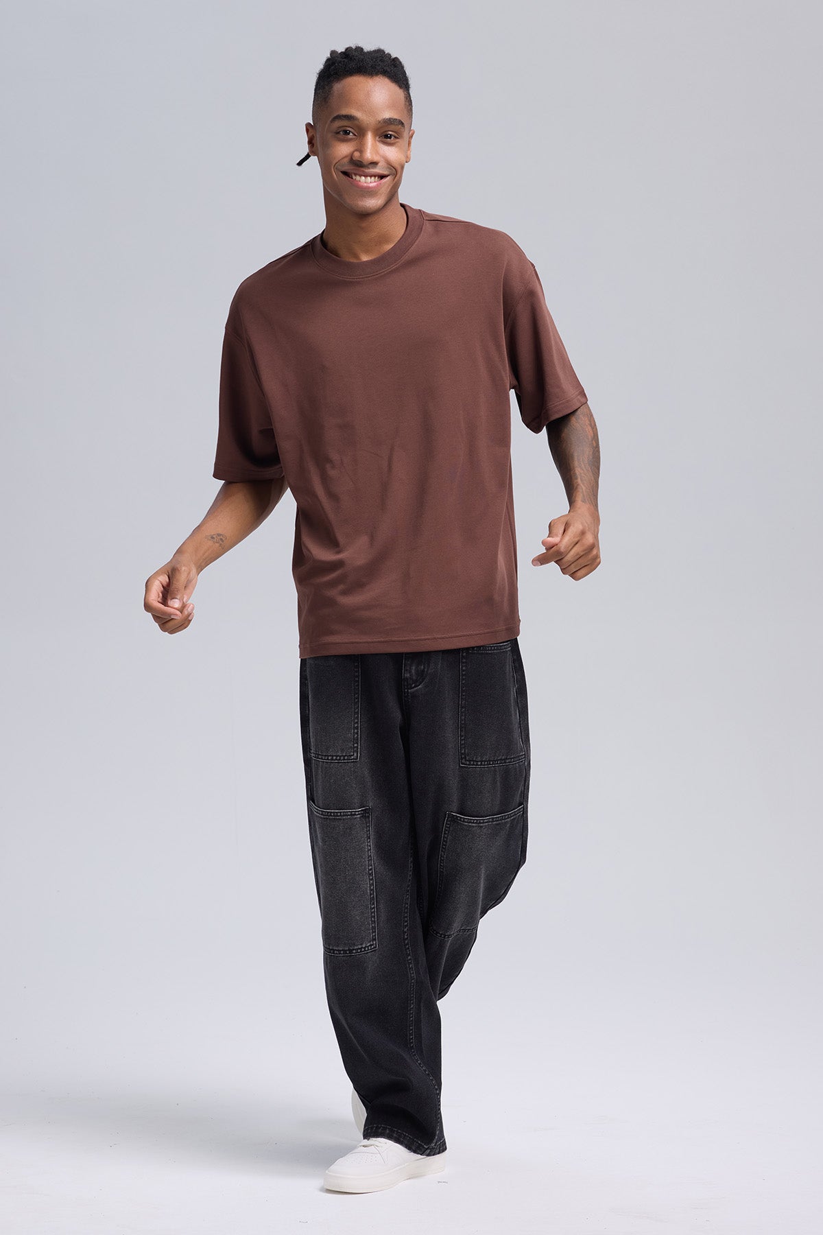 Polera Hombre Loose Fit Chocolate