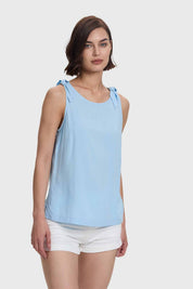 BLUSA MUJER APLICACIÓN NUDO PABILO CELESTE