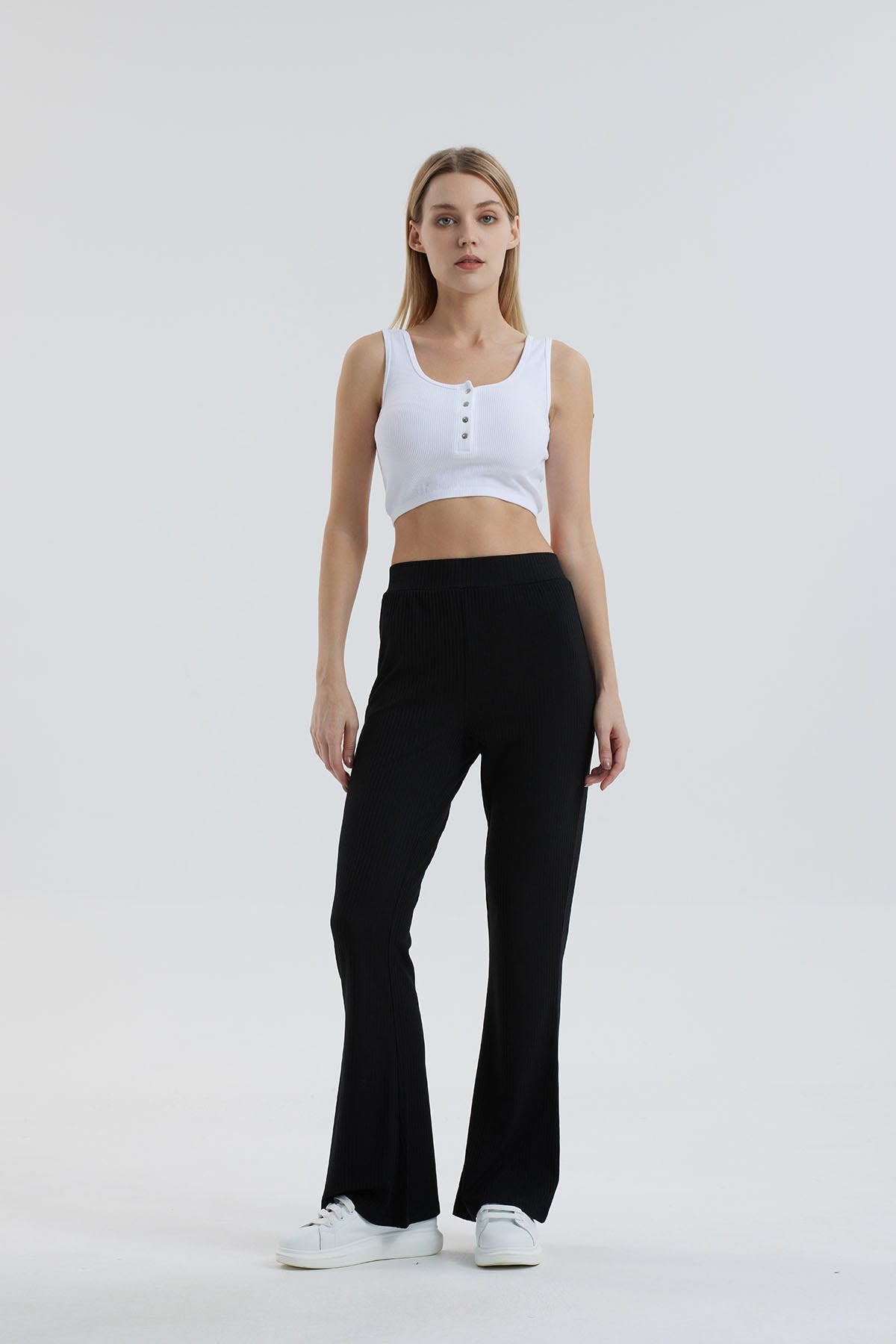 Pantalón Mujer Tipo Calza Flare Negro
