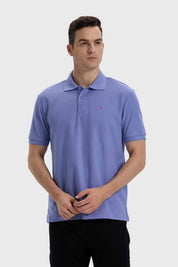 POLERA HOMBRE LISA CON LOGO LAVANDA