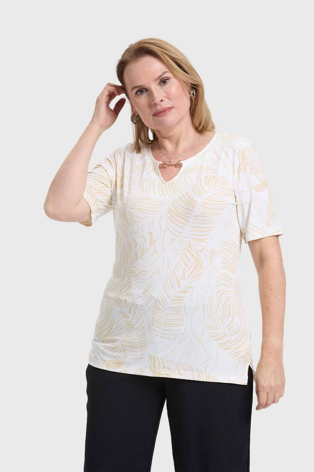 Polera Mujer Aplicación Print Beige