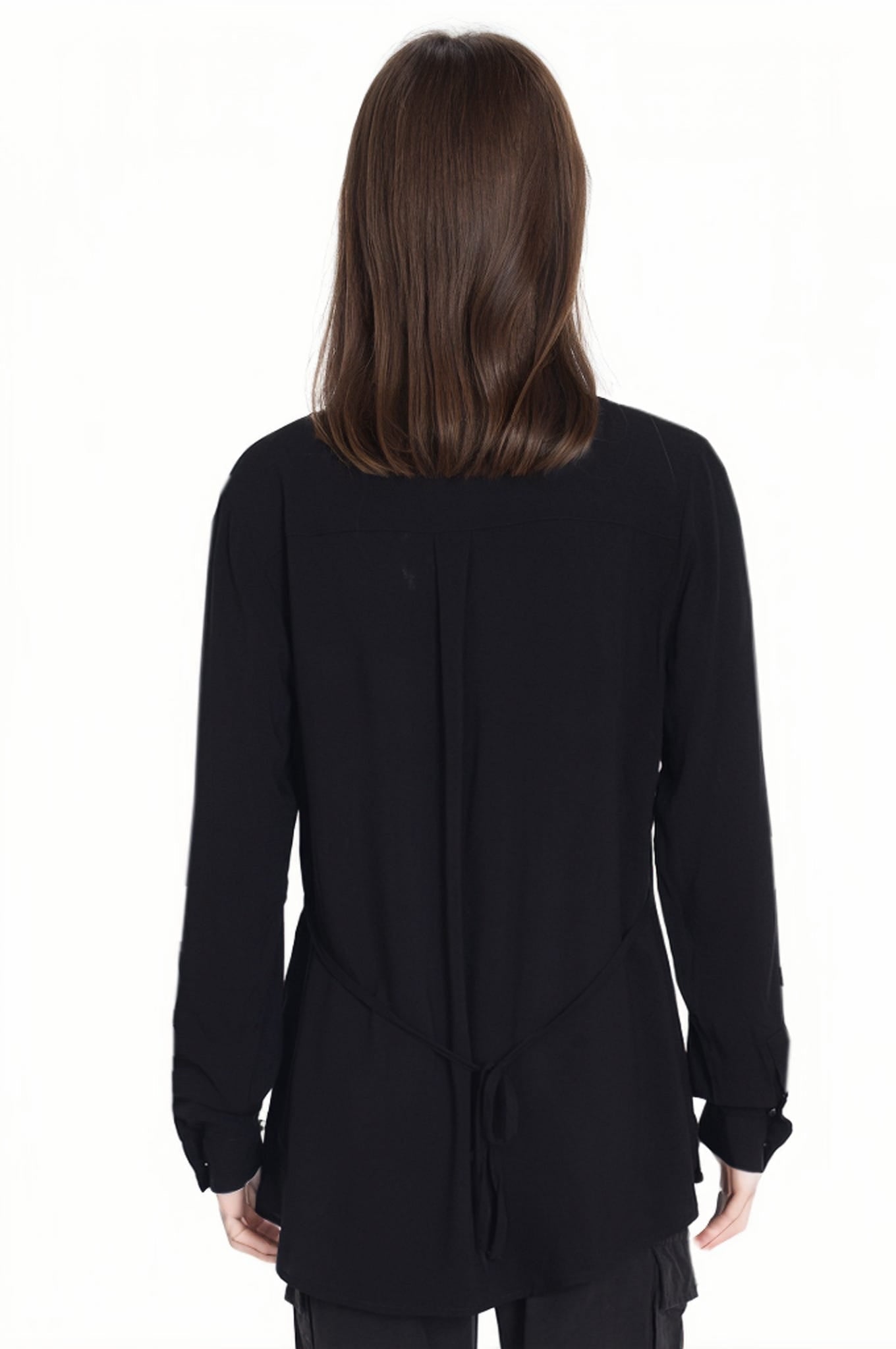 Blusa Mujer Con Plisado Y Botones Negro
