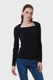 Polera Mujer Aplicación Cuello Negro