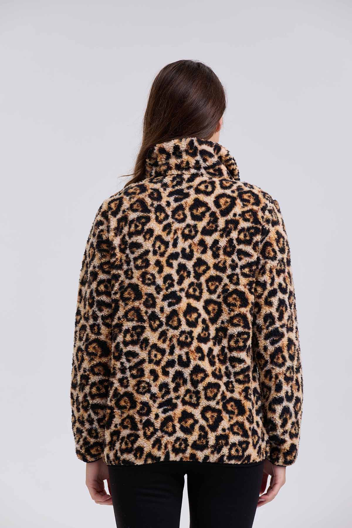 Polar Mujer Animal Print Beige