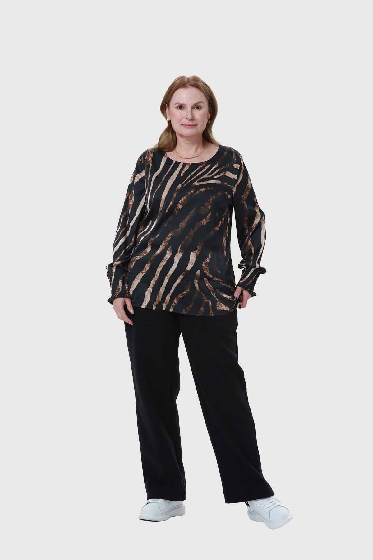 Blusa Mujer Animal Print Café