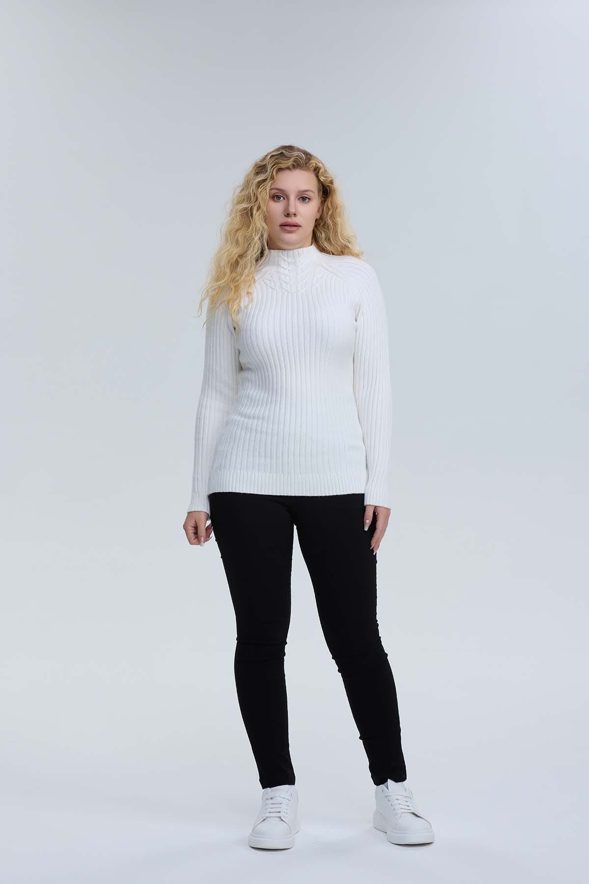 Sweater Mujer Chenille Crudo