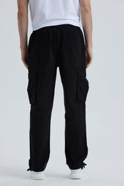 Pantalón Hombre Cargo Parachute Negro