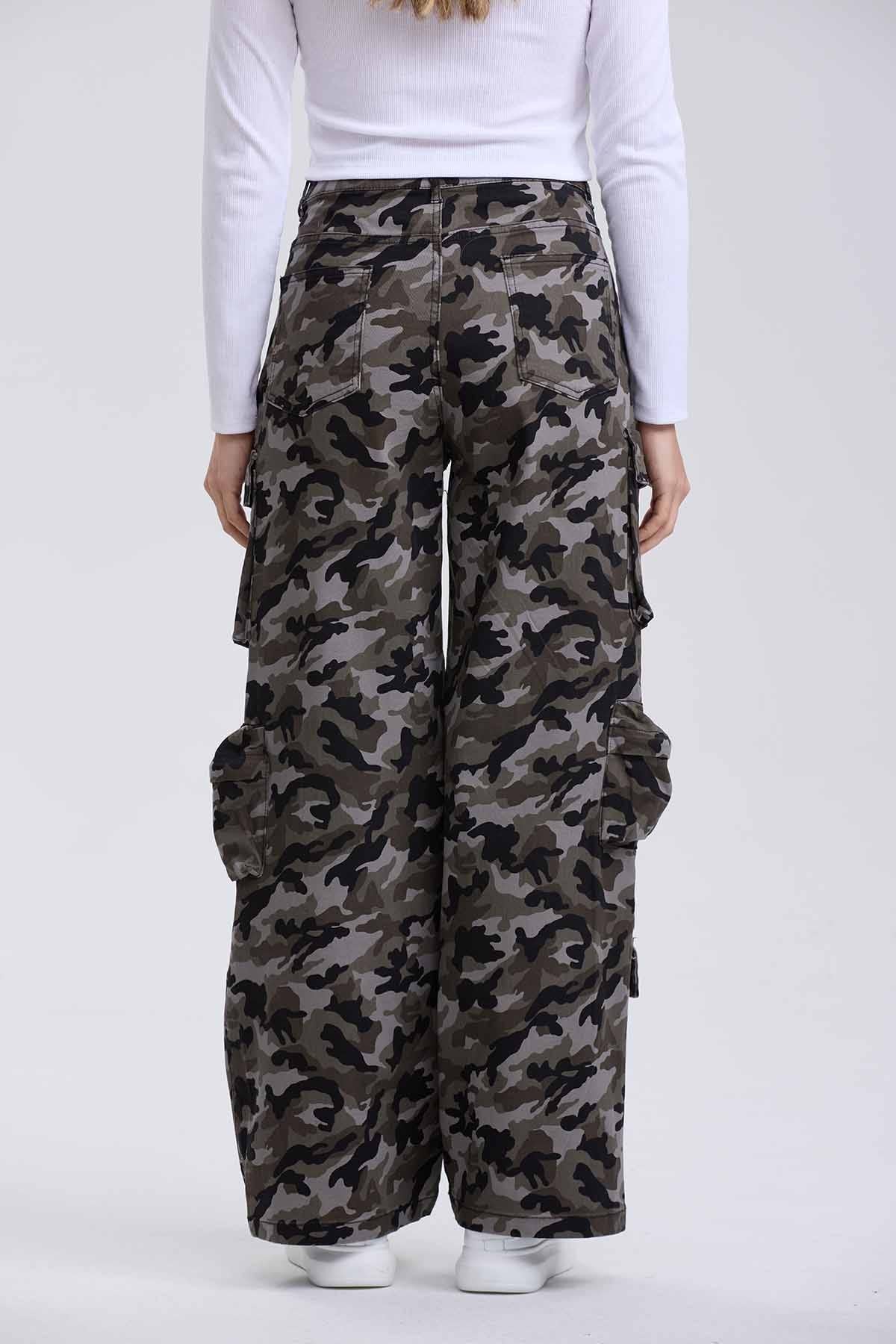 Pantalón Mujer Cargo Militar Verde