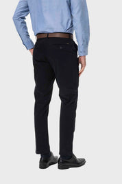 Pantalón Hombre Chino Cinturón Negro