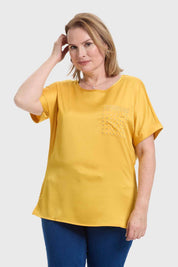 Polera Mujer Con Bolsillo Amarillo